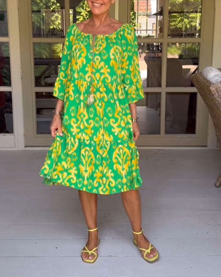 GRAINNE | VINTAGE PRINTED MIDI DRESS WITH V NECK