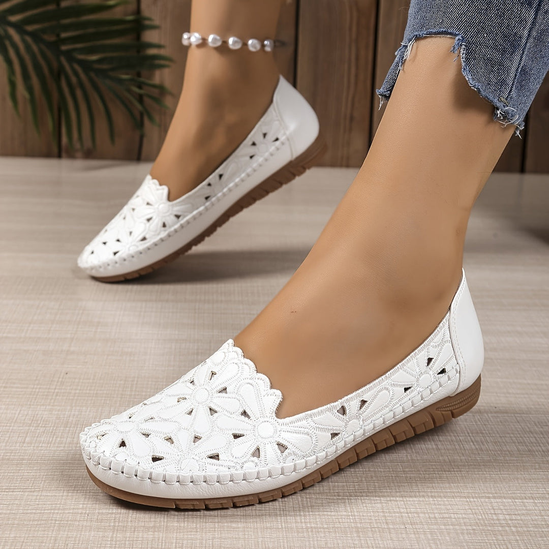 SILE | ORTHOPAEDIC CUTOUT COMFORT SHOES