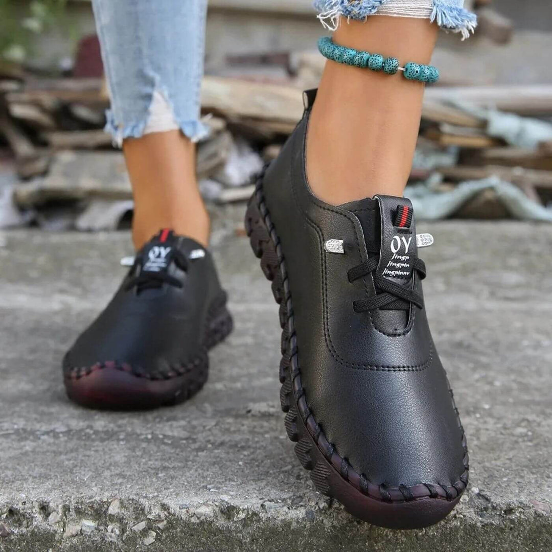LÉA | ULTRA-COMFORT ORTHOPAEDIC SHOES