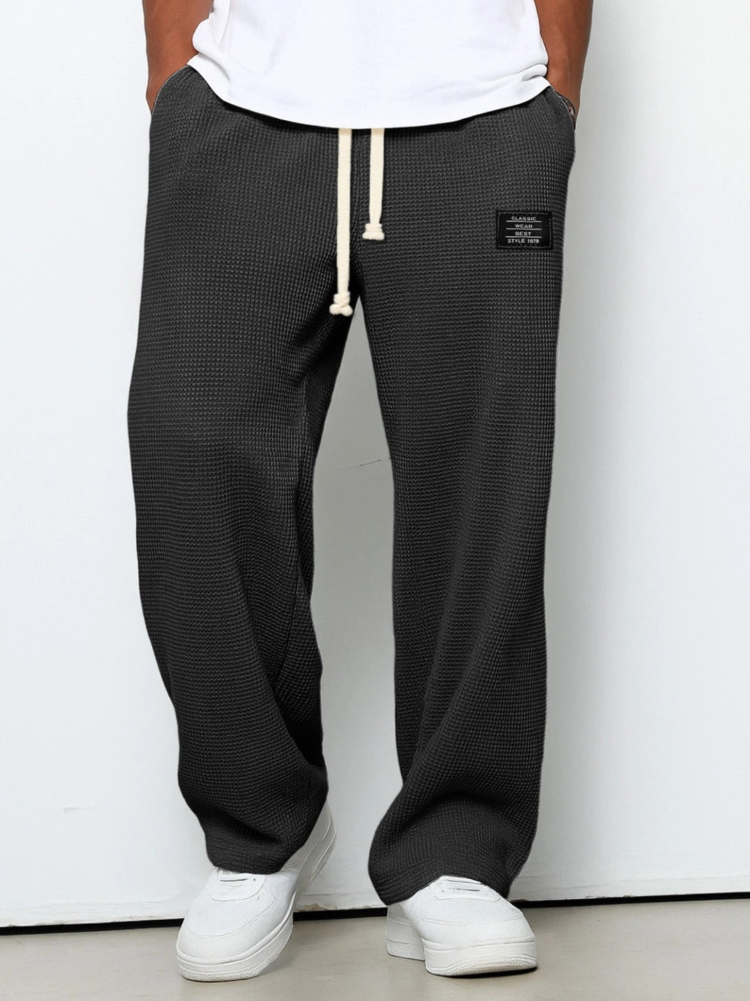 DÁITHÍ | ADJUSTABLE WAIST WIDE-LEG TROUSERS