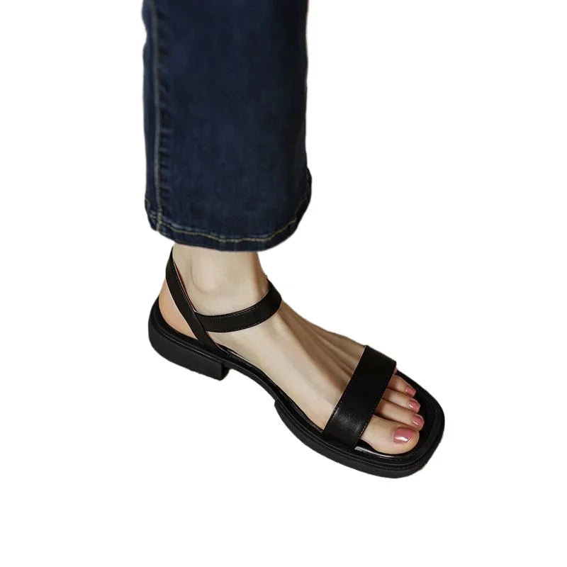 Naomi | Sandals
