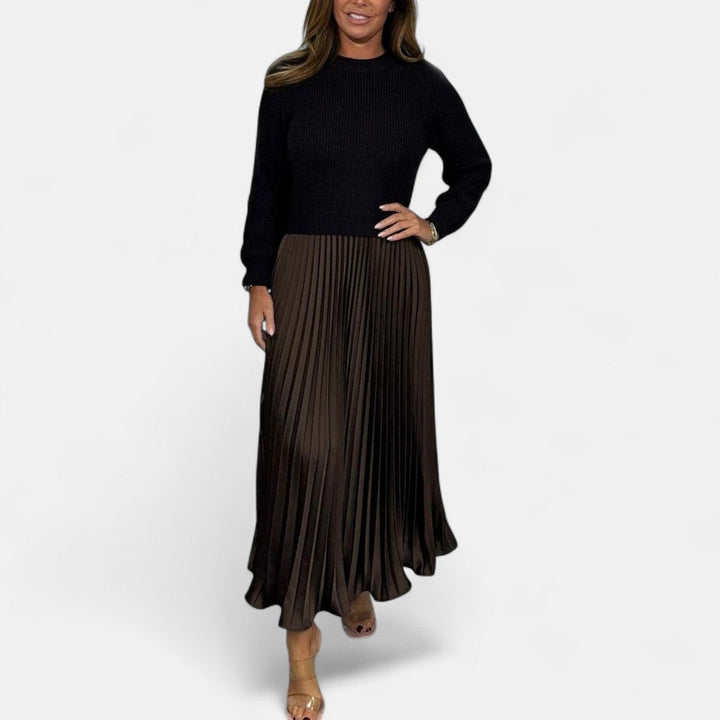 AOIFE | ELEGANT MAXI DRESS WITH PLEATED SKIRT
