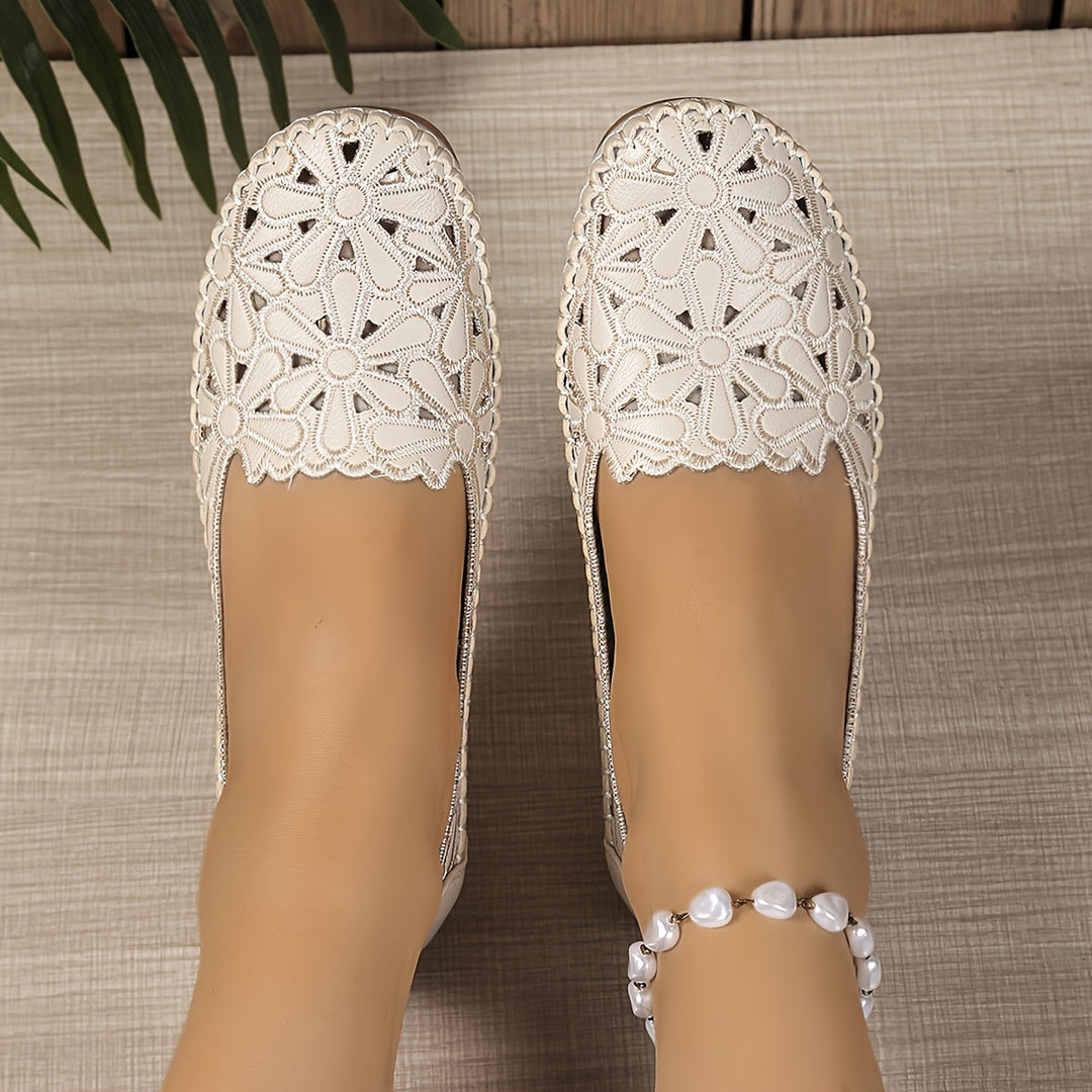 SILE | ORTHOPAEDIC CUTOUT COMFORT SHOES