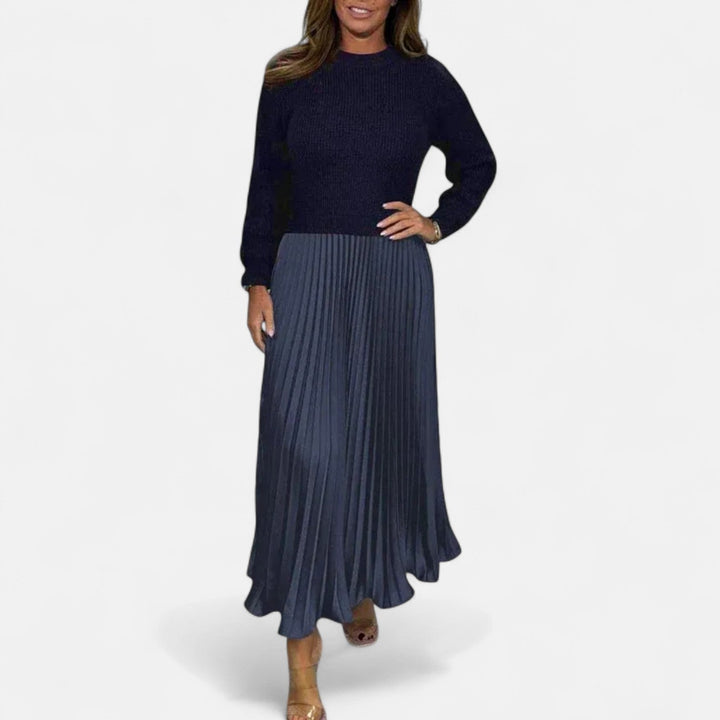 AOIFE | ELEGANT MAXI DRESS WITH PLEATED SKIRT