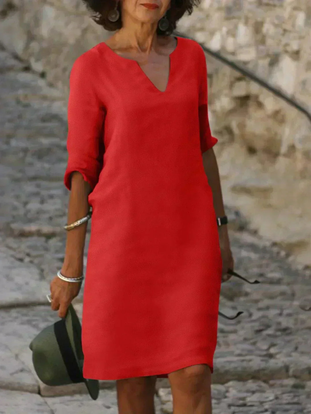 Molly | Elegant Dress with V-Neck