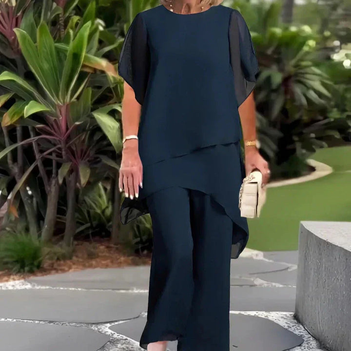 Herlene | Chic Set with Top and Trousers