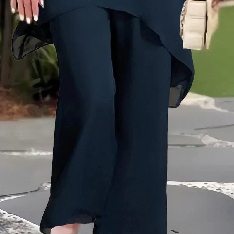 Herlene | Chic Set with Top and Trousers